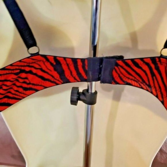 Bra Red/Black Zebra Print 36C, Great Shape & Sexy - Picture 4 of 6
